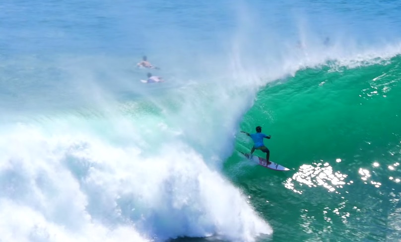 Video: Big Swell hits Uluwatu